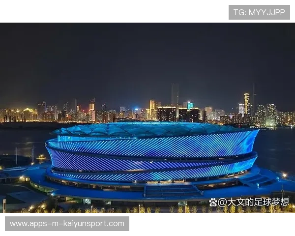 大连主场氛围被称“冠军发动机”，对手心生畏惧